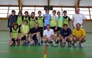 match des -15 contre leurs parents - 9 juin 2010